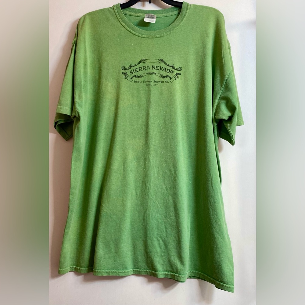 Gildan ultra cotton, Sierra Nevada brewing company shirt XL. Distress green.